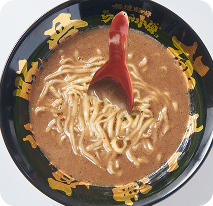 最強濃度！禁断の豚骨ラーメン